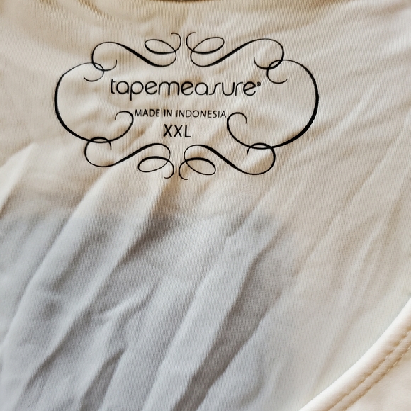 tapemeasure Women's Plus Size tan tank top - Picture 5 of 6